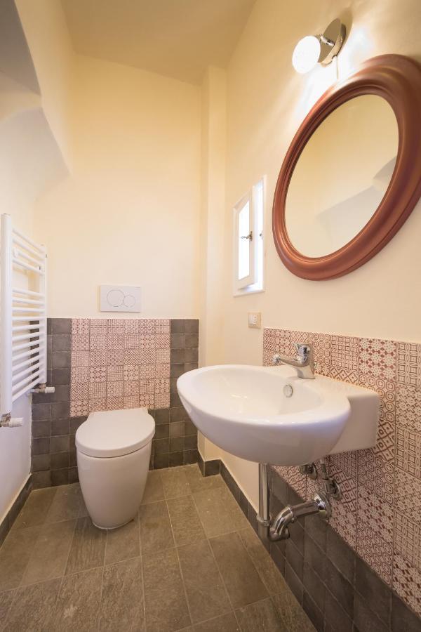 B&B In Acquaviva Livorno Exterior photo