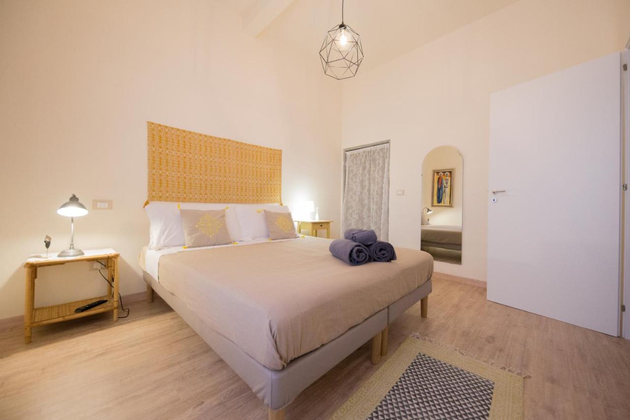 B&B In Acquaviva Livorno Exterior photo